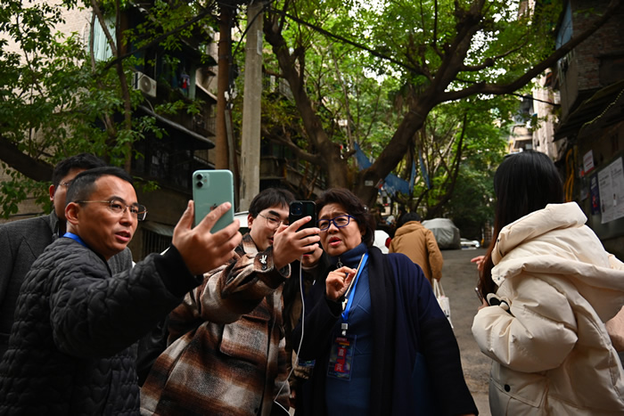 科技艺术与社区更新——第五届长江上下:公共艺术行动计划展览在重庆启动